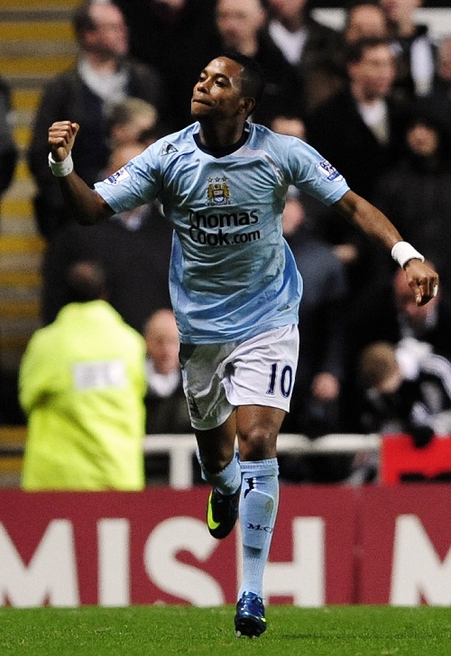 英超代表观战U15联赛后评价：中国球员纪律性强；教练需把决策权交给球员（英超代表观赛U15后点评：称中国球员纪律出众，建议教练将决策权交还球员）