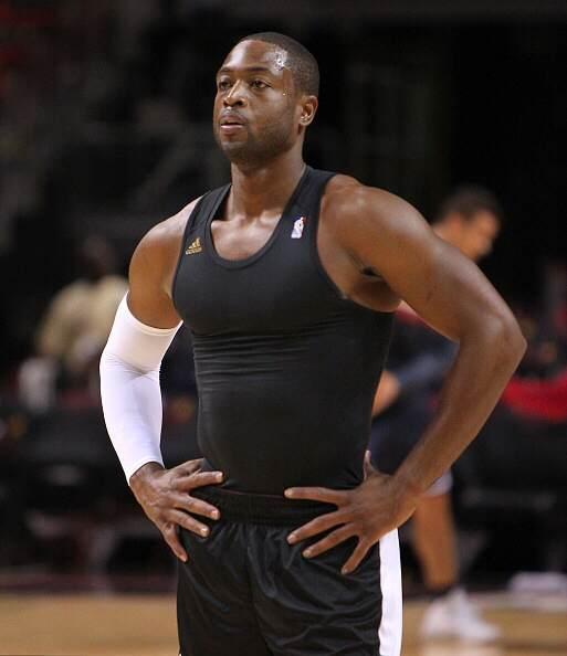 2分钟集锦！辽宁73-84负广州未，2名“后卫”表现对不起身价（2分钟速览：辽宁73-84不敌广州，双后卫发挥难配身价）