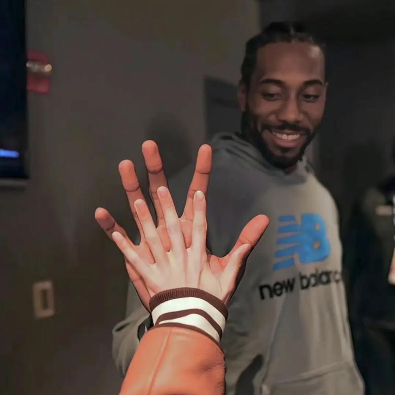 真正的比赛，在无球时（真正的较量，发生在无球时刻）