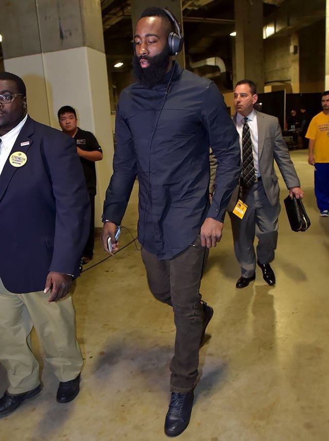 CBA赛场技术统计：广东队三分命中率领先,（CBA技术统计：广东队三分命中率领跑）