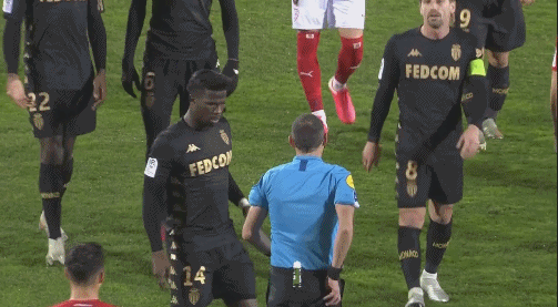 纳格尔斯曼：巴库将顶替基米希首发，约纳坦-塔佩戴队长袖标