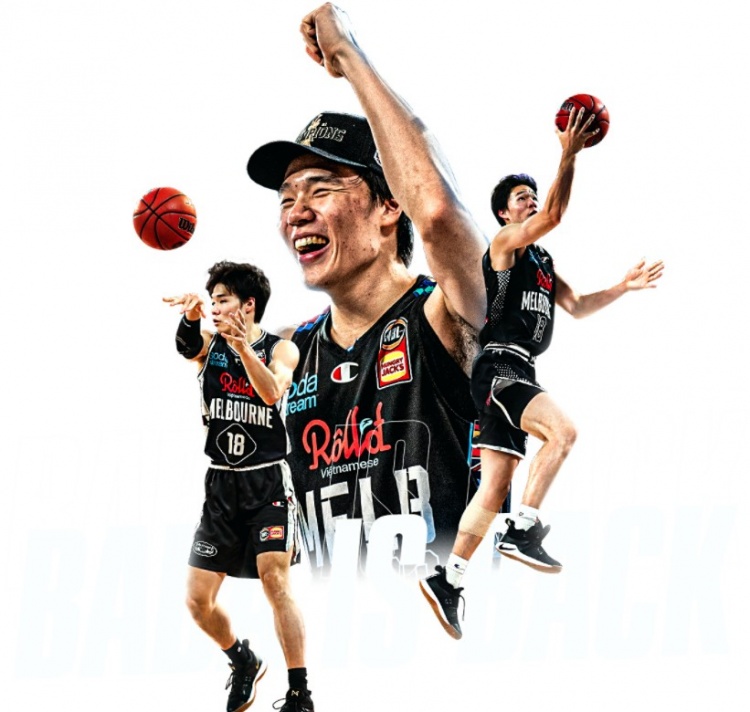 支持儿子，弗格森去看了其儿子达伦执教的彼得堡联的比赛（弗格森现身彼得堡联赛场，力挺执教的儿子达伦）