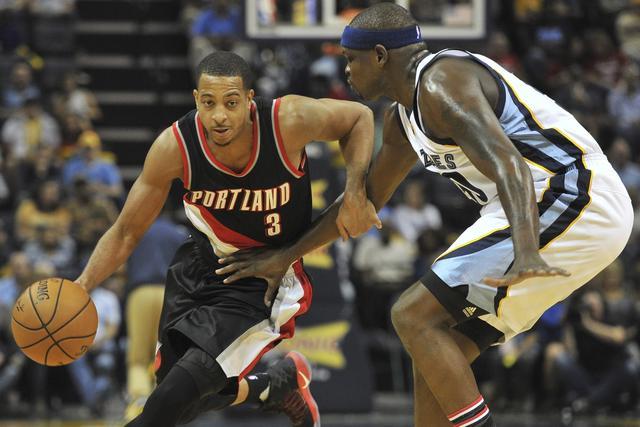 题上日益坚 题上日益坚
